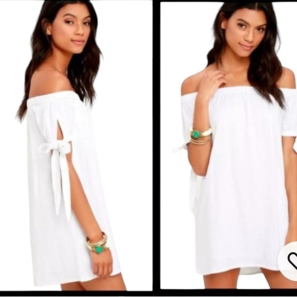 lulus Tops - Lulus. White Blouse